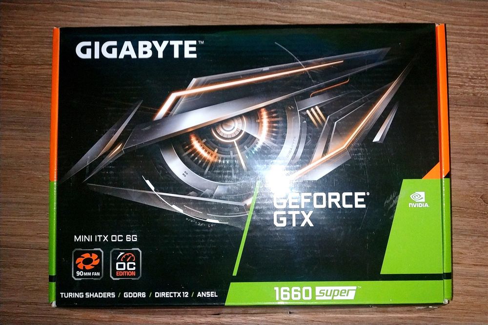 Коробка от видеокарты GeForce GTX 1660 super