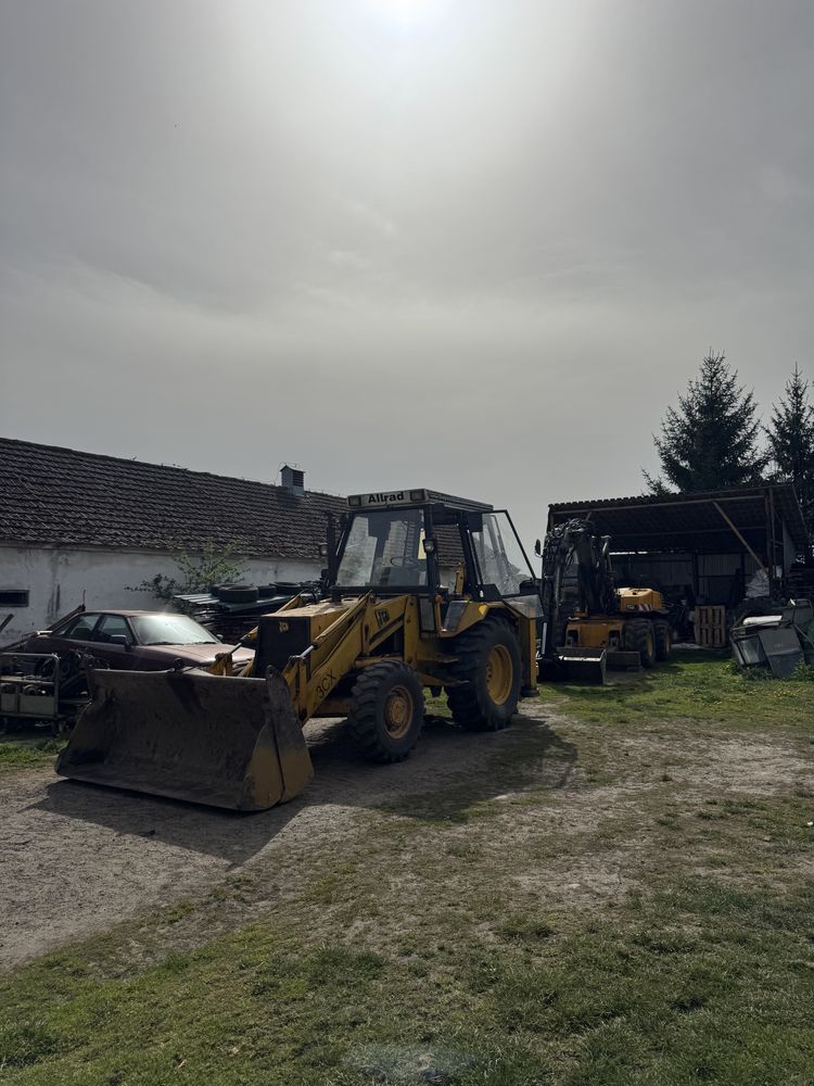 Usługi Koparka Mecalac i Koparko Ładowarka, Usługi Ziemne Wyburzenia