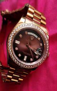 Relógio Rolex Day Date Rose gold com diamantes