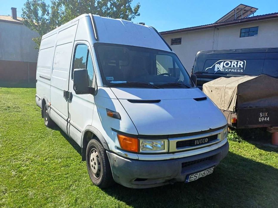 IVECO Daily, bus z hakiem