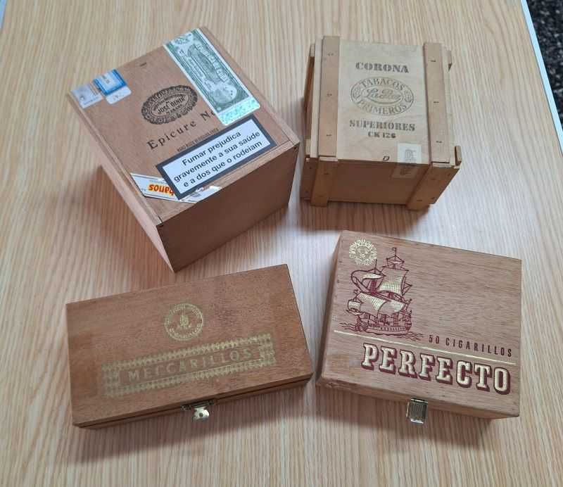 Lote 4 Caixas de Charutos Vazias em madeira-de Coleção