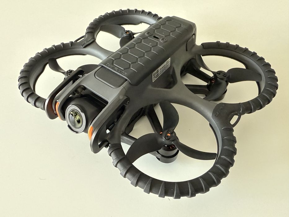 DJI Avata 2 Fly More Combo / Care 08.2027 / gwarancja / ew zamiana