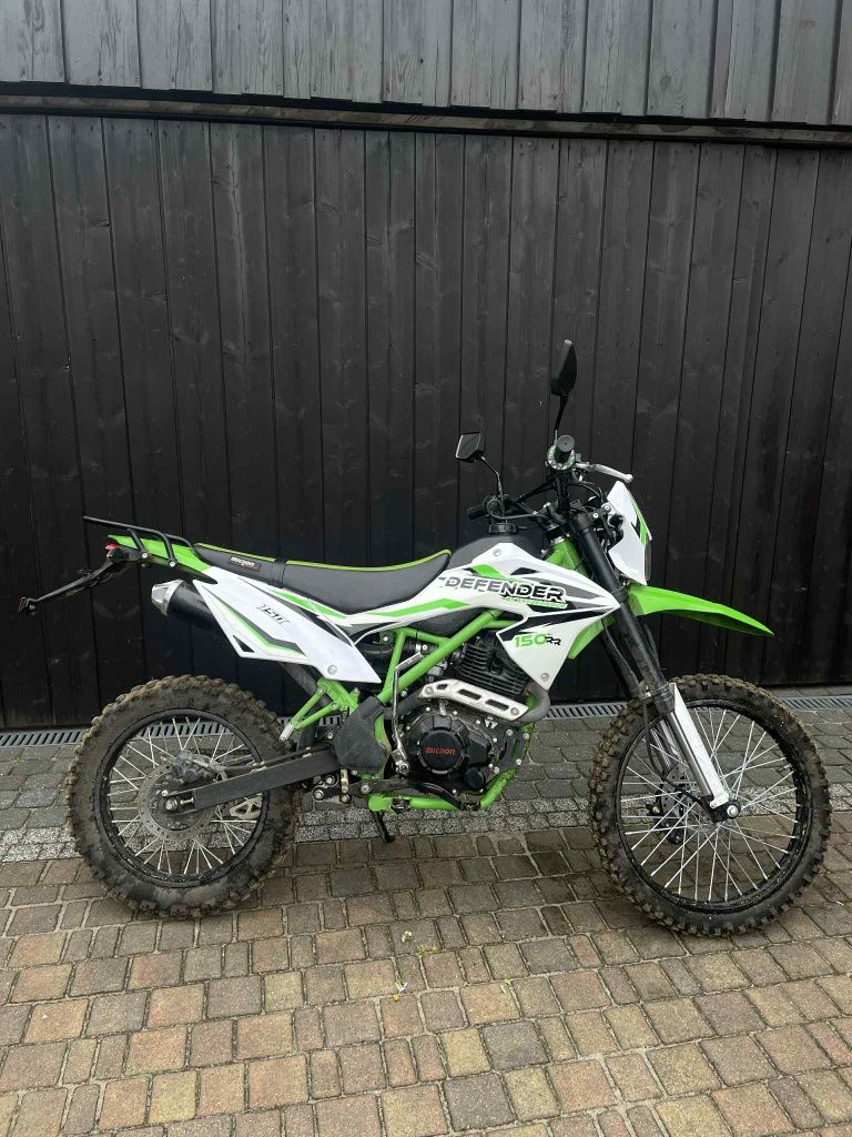 Cross defender 150