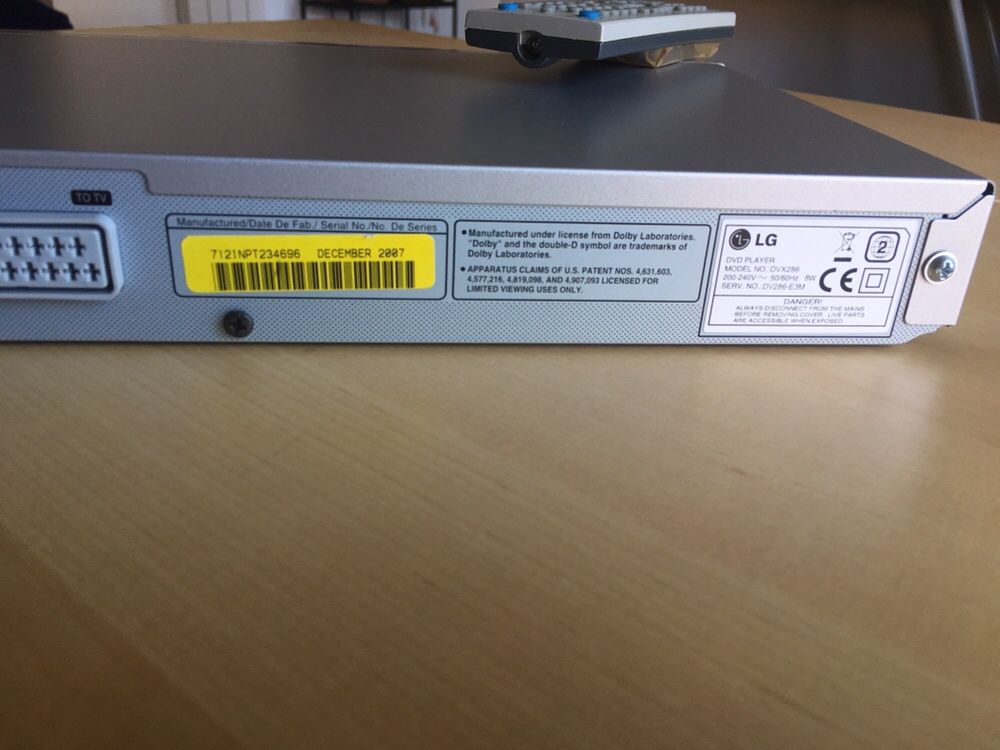 Leitor DVD LG DVX286 c/comando