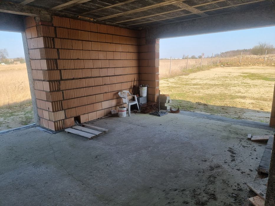 Dom w trakcie budowy. Głuszyna