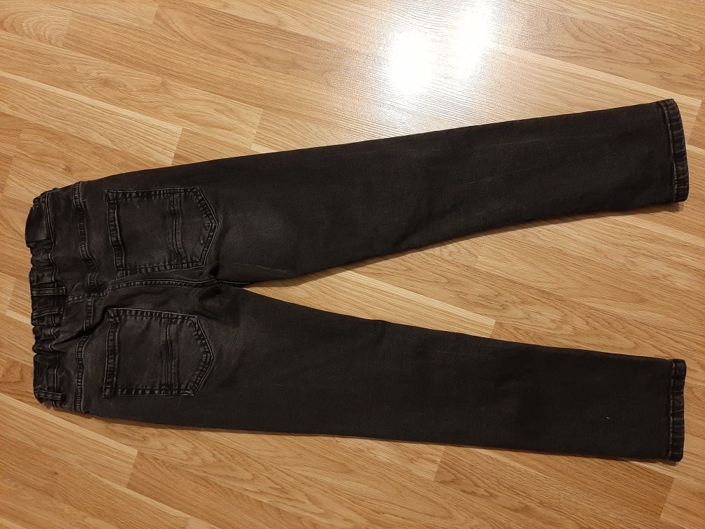 Jeans Reserved 170 czarne dla szczupłego chłopca