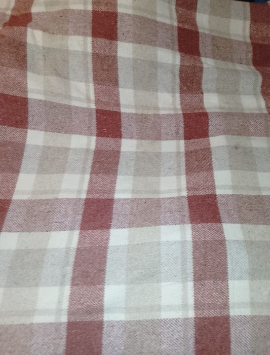 Продам теплый плед. Размер 1,90на 1,50 ширина