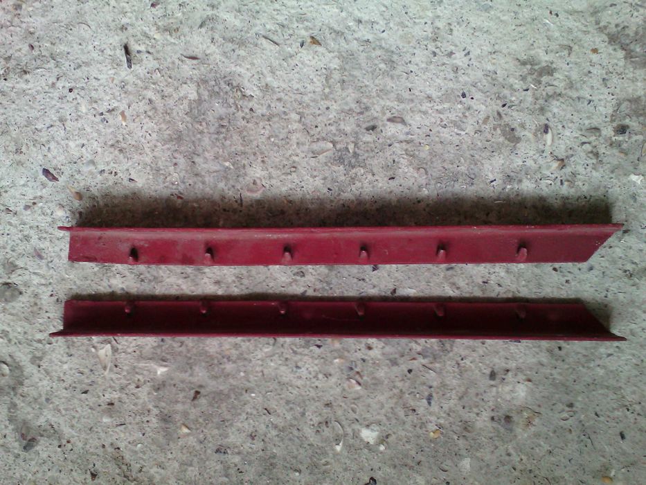 Для сушки белья на балконе крепление на стену.