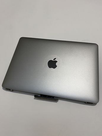 Матрица с корпусом apple MacBook