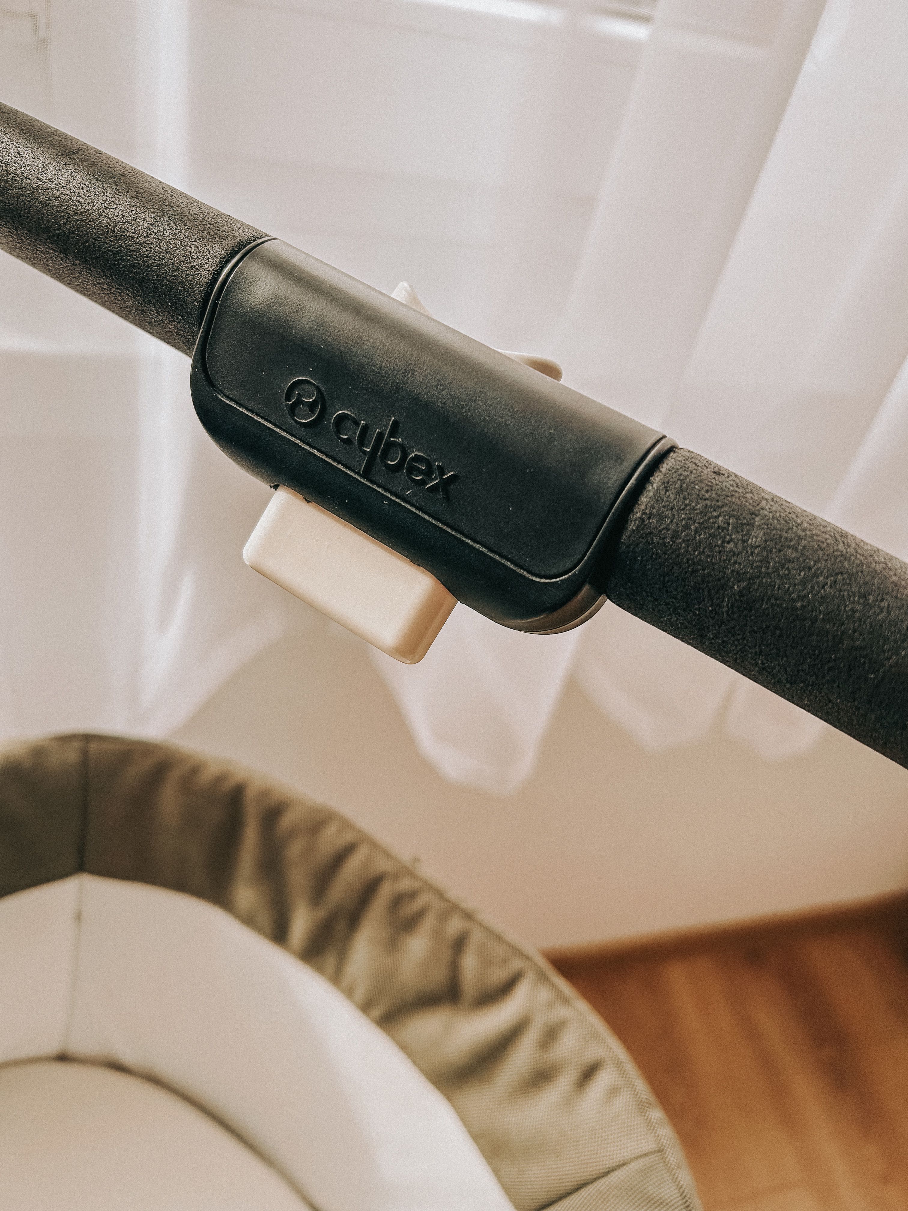 Cybex Gold Balios S, spacerówka kubełkowa i gondola 2w1 khaki/czarny