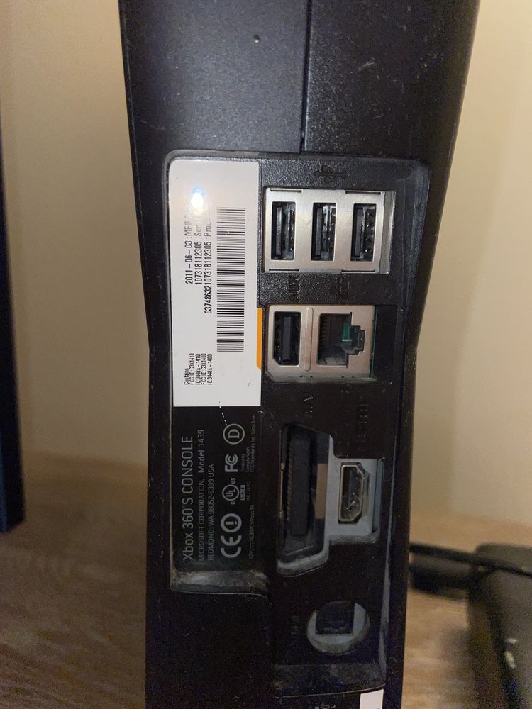 Xbox360 czarny gry