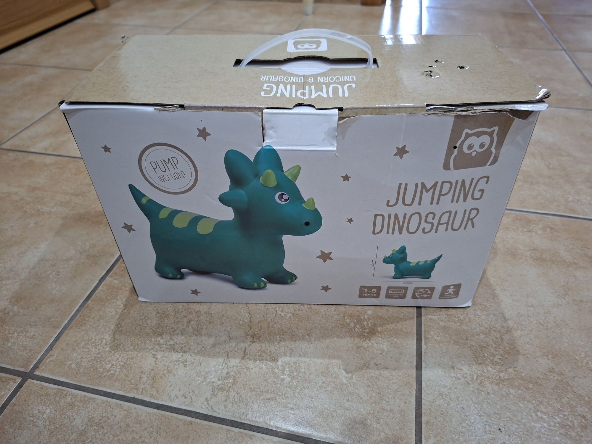 Dinossauro pula pula