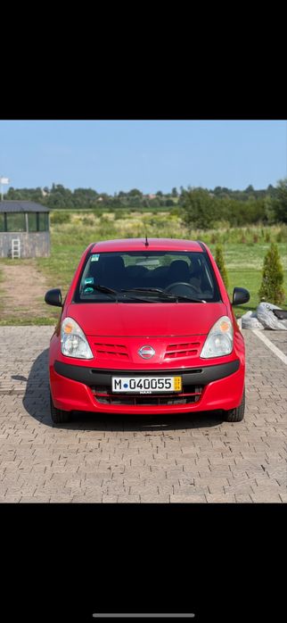 Nisan pixo свіжо пригнаний