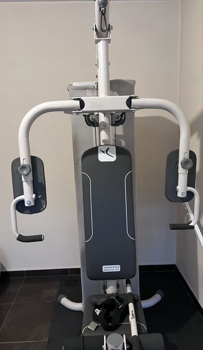 Vendo, pela melhor oferta, material usado de ginasio.