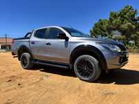 Mitsubishi L200 Strakar Sport 2.4 DI-D 181cv