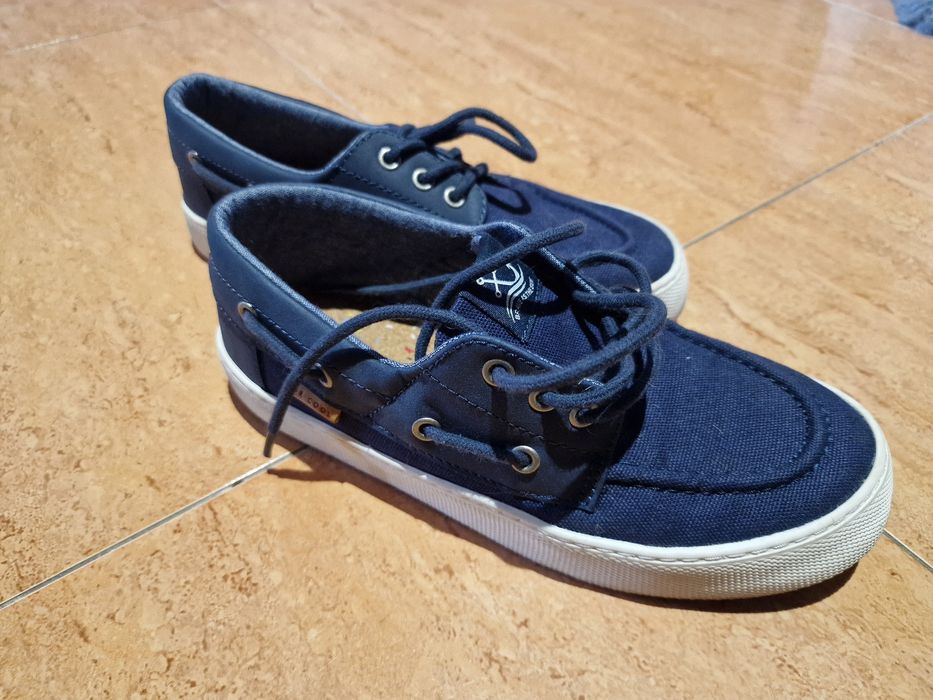 Sapatos da lefties