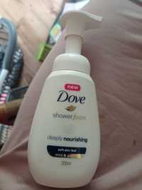 Dove pianka pod prysznic 200ml