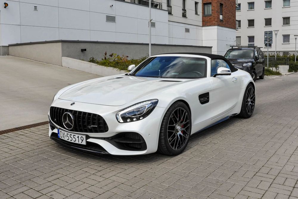 Mercedes-Benz AMG GT C Roadster 557KM
