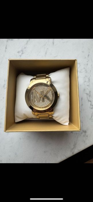 Годинник МК ,браслет 17 см разом з годинником!