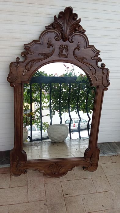 ESPELHO Século XVII. Moldura Madeira. Com 2 Fotos