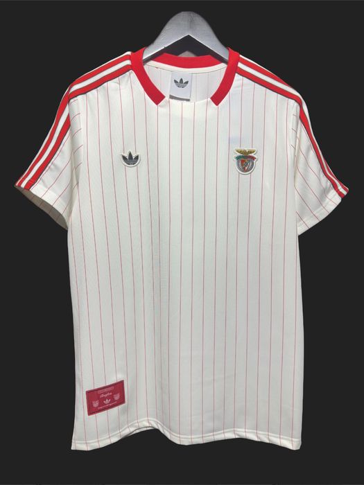 Camisola SL Benfica estilo retro 25/26