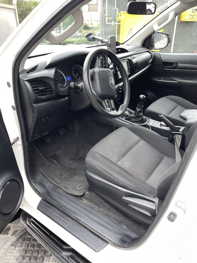 Продам Toyota Hilux 2017 2.4 diesel, можливий обмін