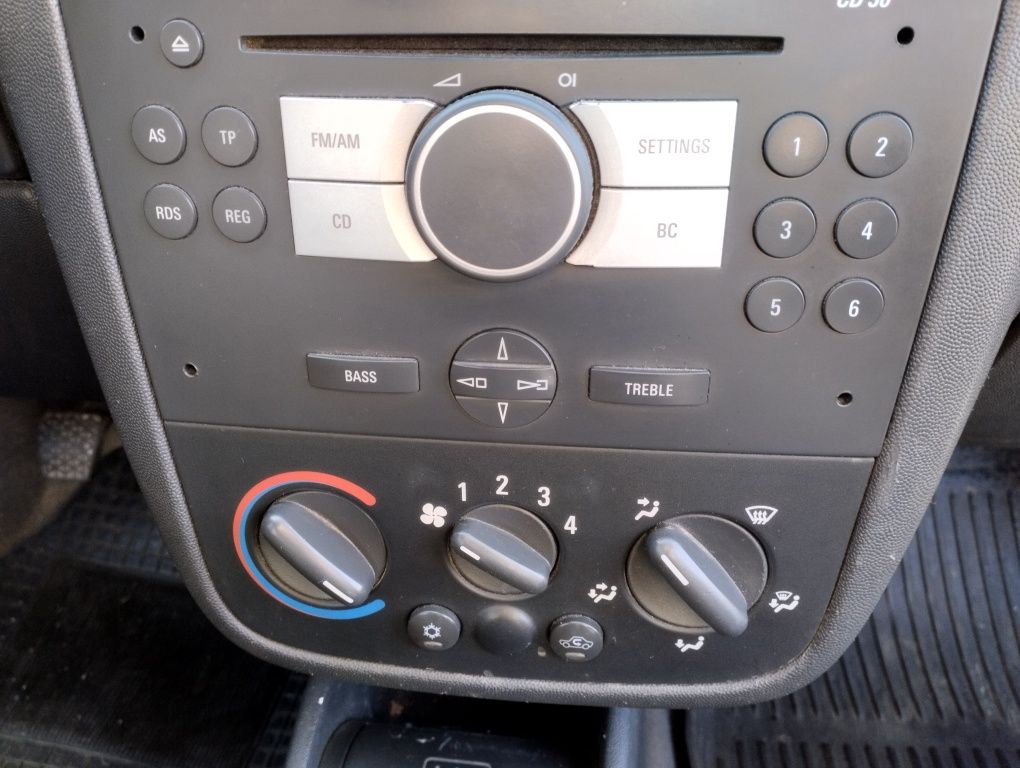 Opel Combo 2009 KLIMATYZACJA drzwi boczne stan BDB
