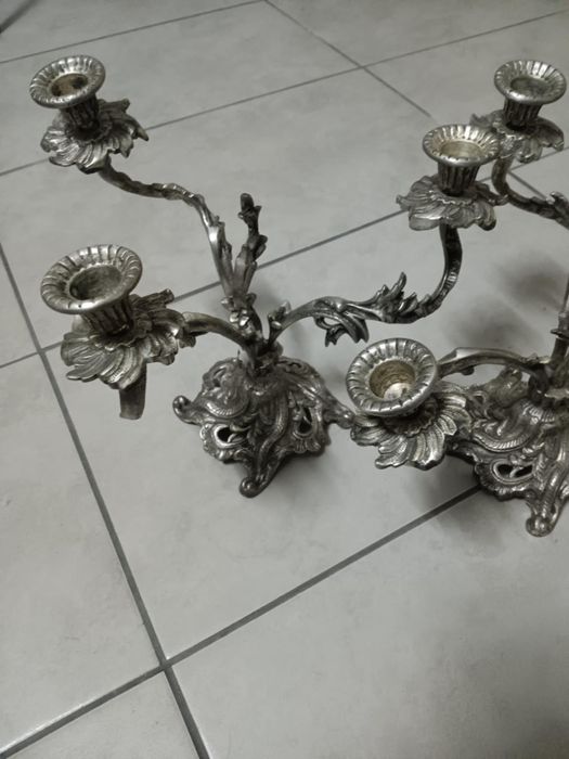 Castiçais rústicos