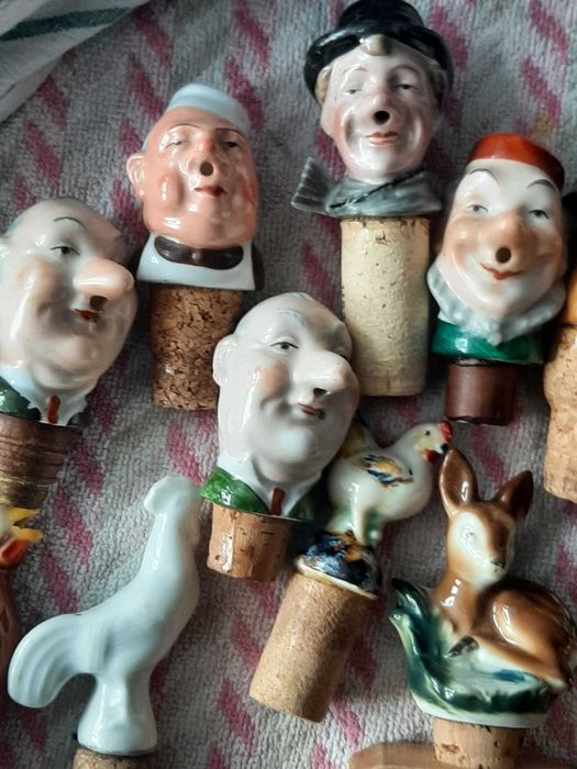 korki do wina kolekcjonerskie