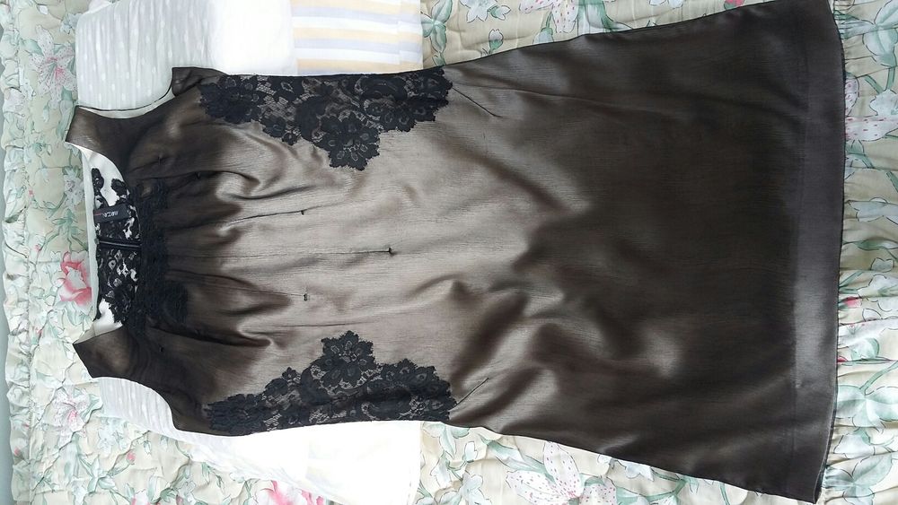 Платье шелковое нарядное