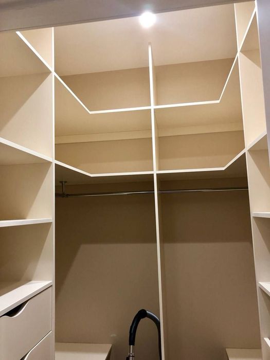 2к ЖК Панорама, Симферопольская 2п, небольшое животное обсуждается