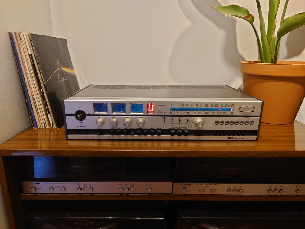 Loewe QR320-1 amplituner stereo/quadro, monster receiver, vintage 1974