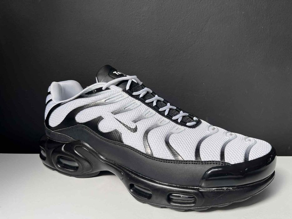 Bytu sportowe typu Nike air max tn