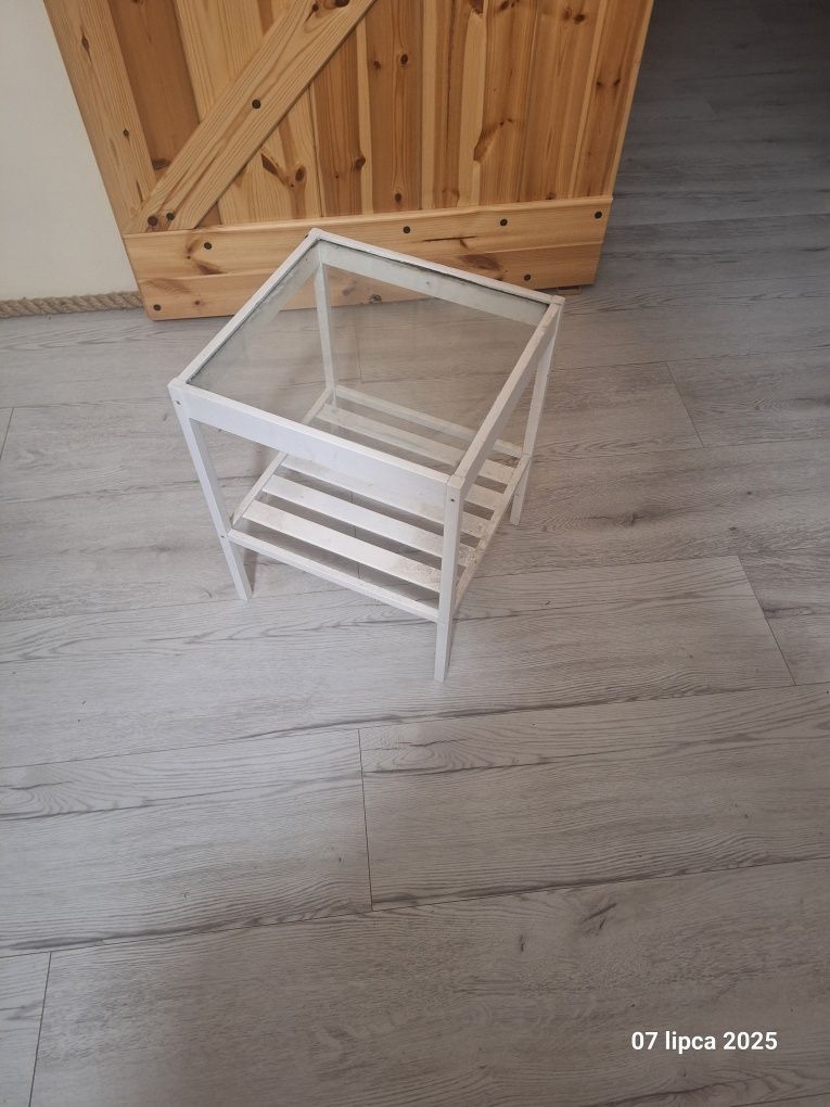 Stolik stoliczek kwietnik na balkon taras biały szklany