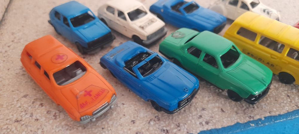 Lote 11 miniaturas