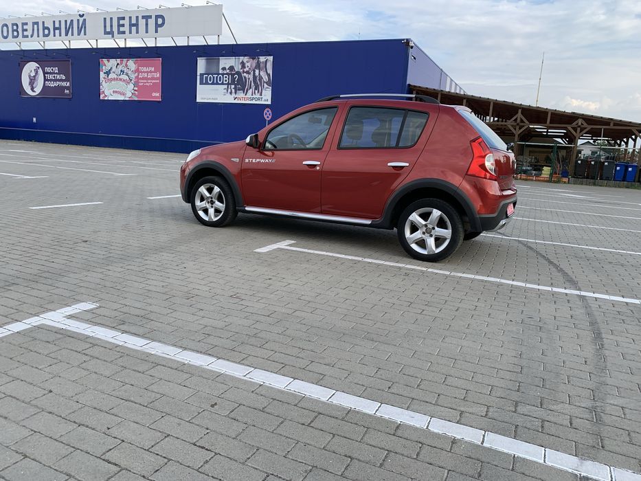 Дачія сандеро стіпвей