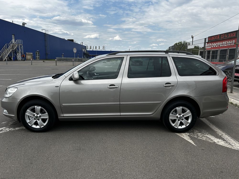 Skoda (Nº1208дгп) Octavia A5 (ВНЕС від 30%) Авторинок МЕТРО Кривий Ріг