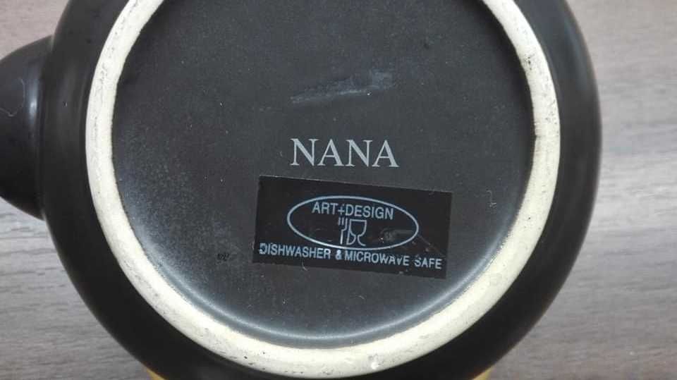 NANA Kichenette żeliwny czajnik dzbanek z podstawa bambus japandi wabi