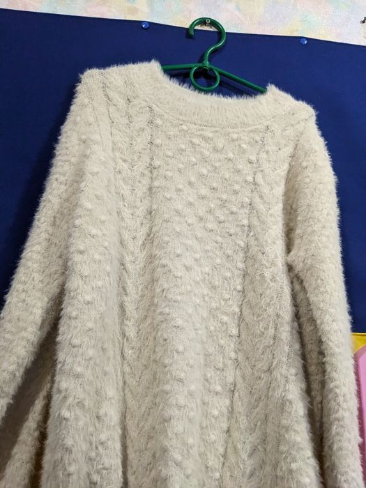 Кофта пухнаста та м'яка