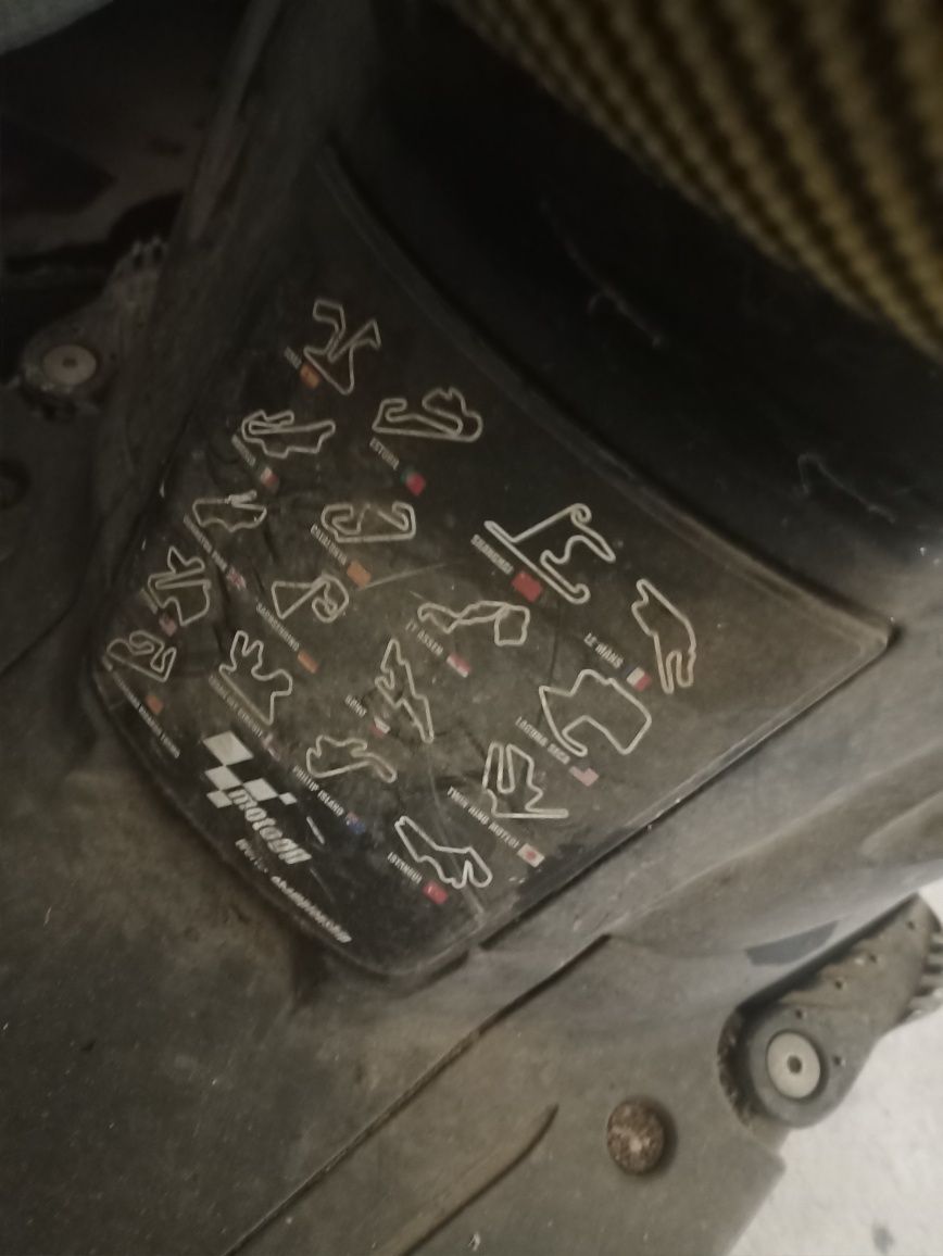 Mota para peças sem decoração