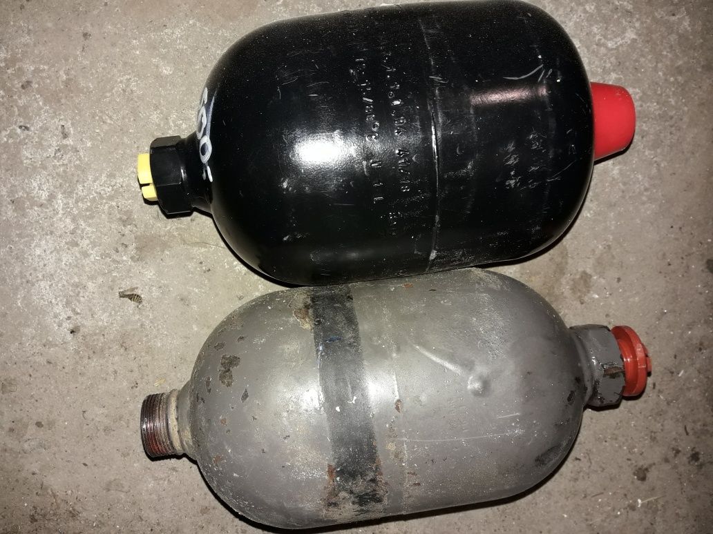 Naprawa ciągników Massey ferguson Renault Claas hydroakumulator CZĘŚCI