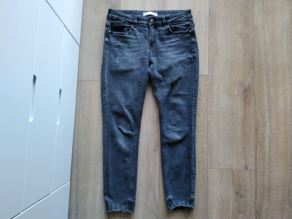 Jeansy Zara roz 40
