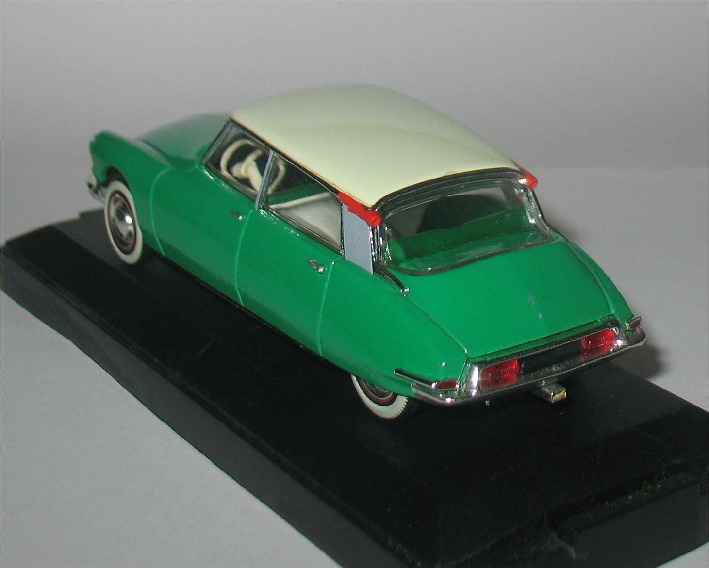 Vitesse - Citroen DS19 - 1956