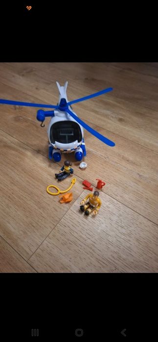 Strażak sam - helikopter policyjny