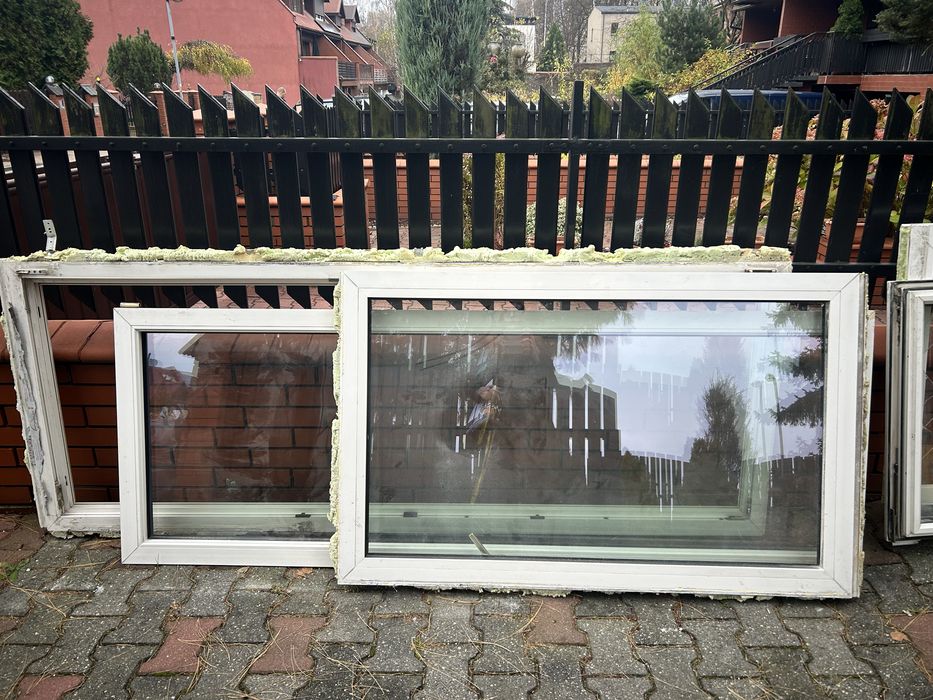 Okna biale termoplast oddam