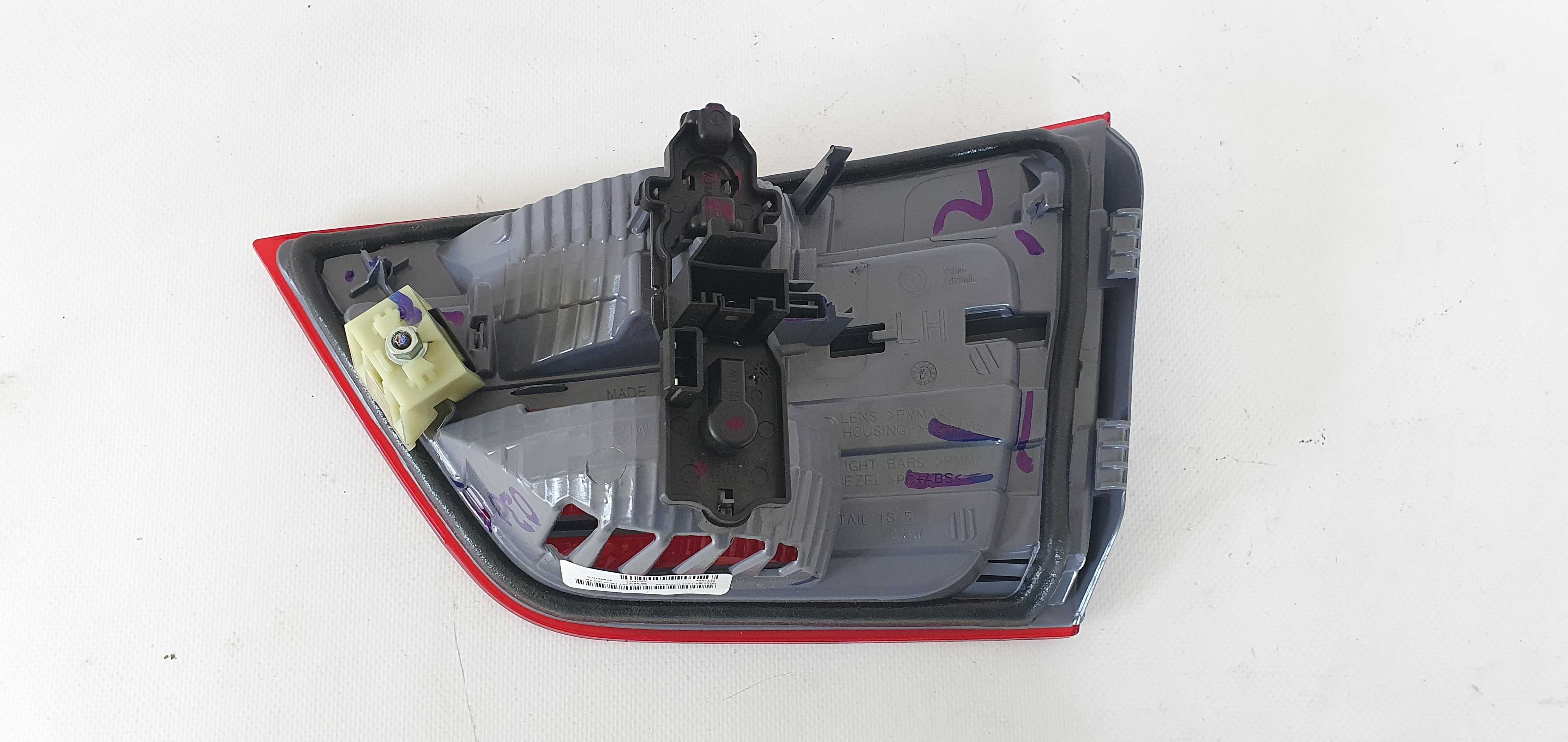 Lampa klapy bagażnika lewa BMW X3 F25 OE Nowa
