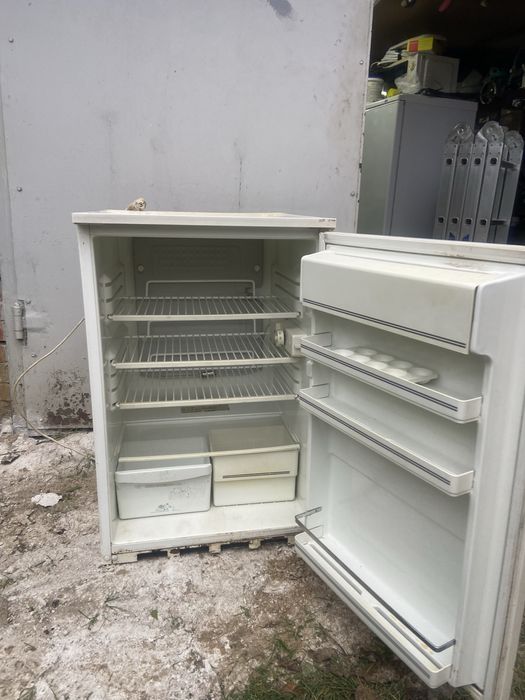 Продам робочий холодильник
