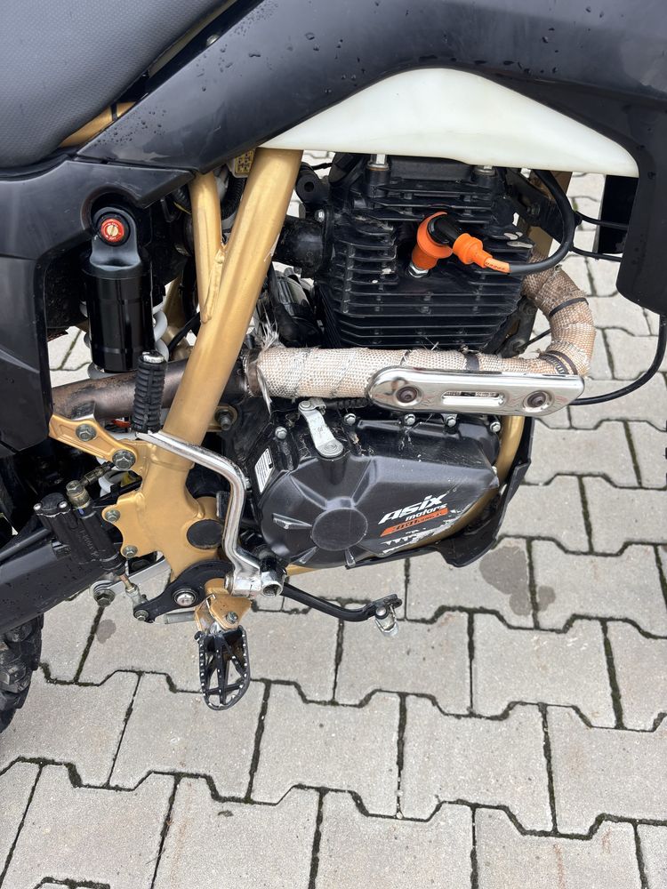 SprzedamAsix300cc