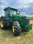 John Deere 7230R