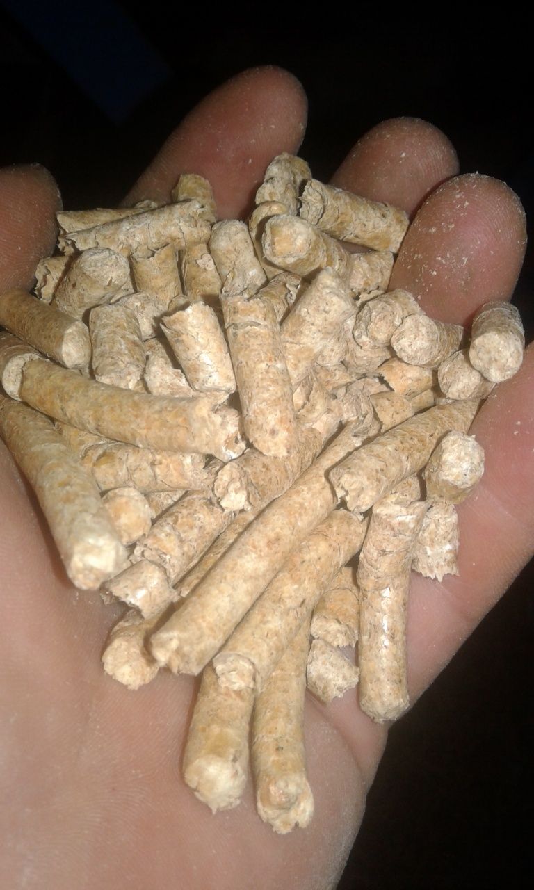 Pellet liściasty